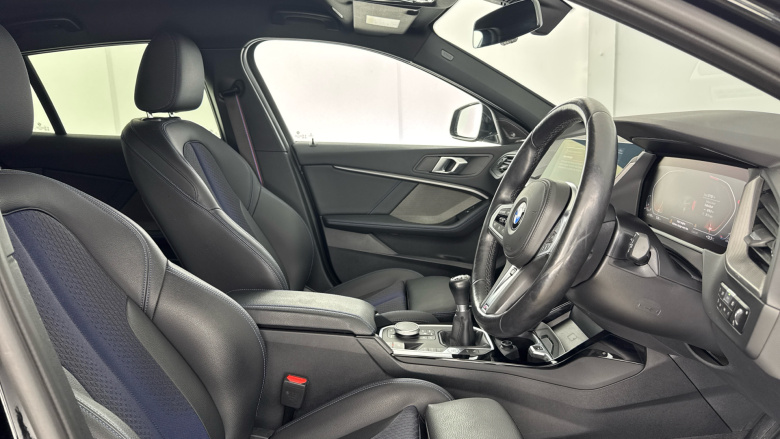 BMW 1 Series 118i [136] M Sport 5dr [Live Cockpit Professional] Petrol Hatchback